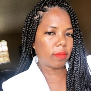 Meet your Posher, Tamara